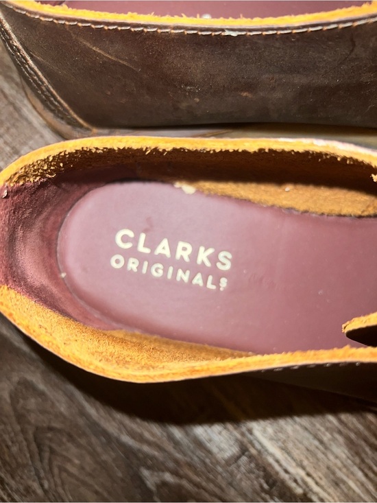 Clarks Dark Brown Leather Chukka Boots with Crepe Sole